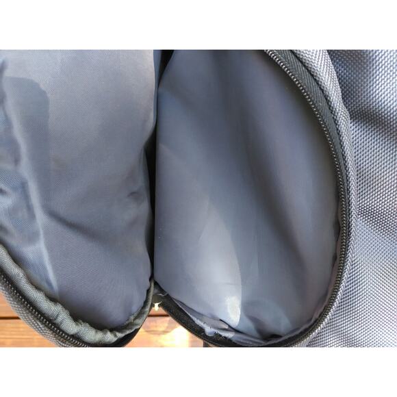 Columbia Summit Rush Backpack Diaper Bag Grey w/Changing Pad & Car Window Shades - Picture 7 of 16